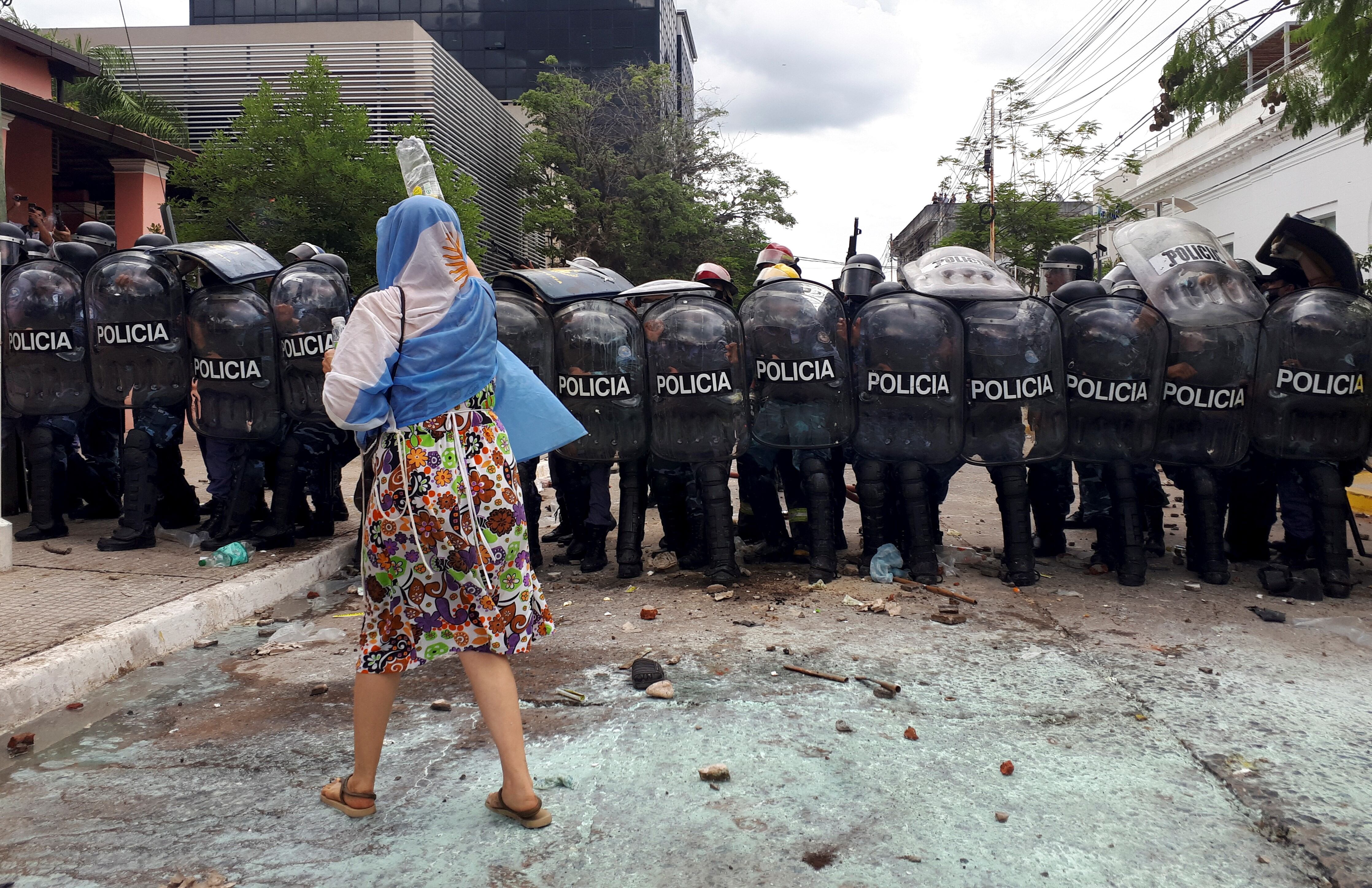 Manifestantes protestaron en Formosa contra el regreso a la fase 1 de cuarentena (AP)