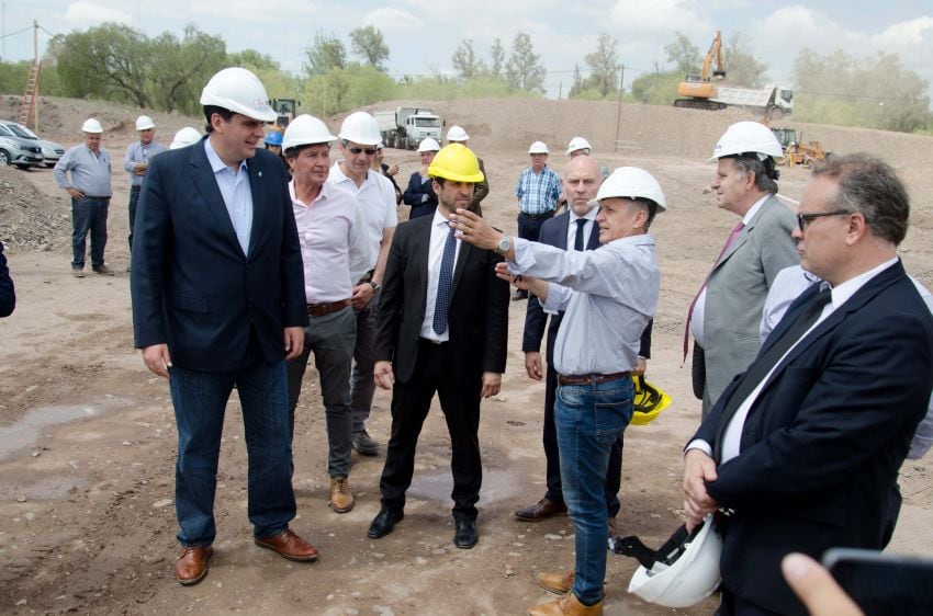 
     El presidente la Suprema Corte, Jorge Nanclares, también estuvo en el recorrido de la obra - Gobierno de Mendoza
    