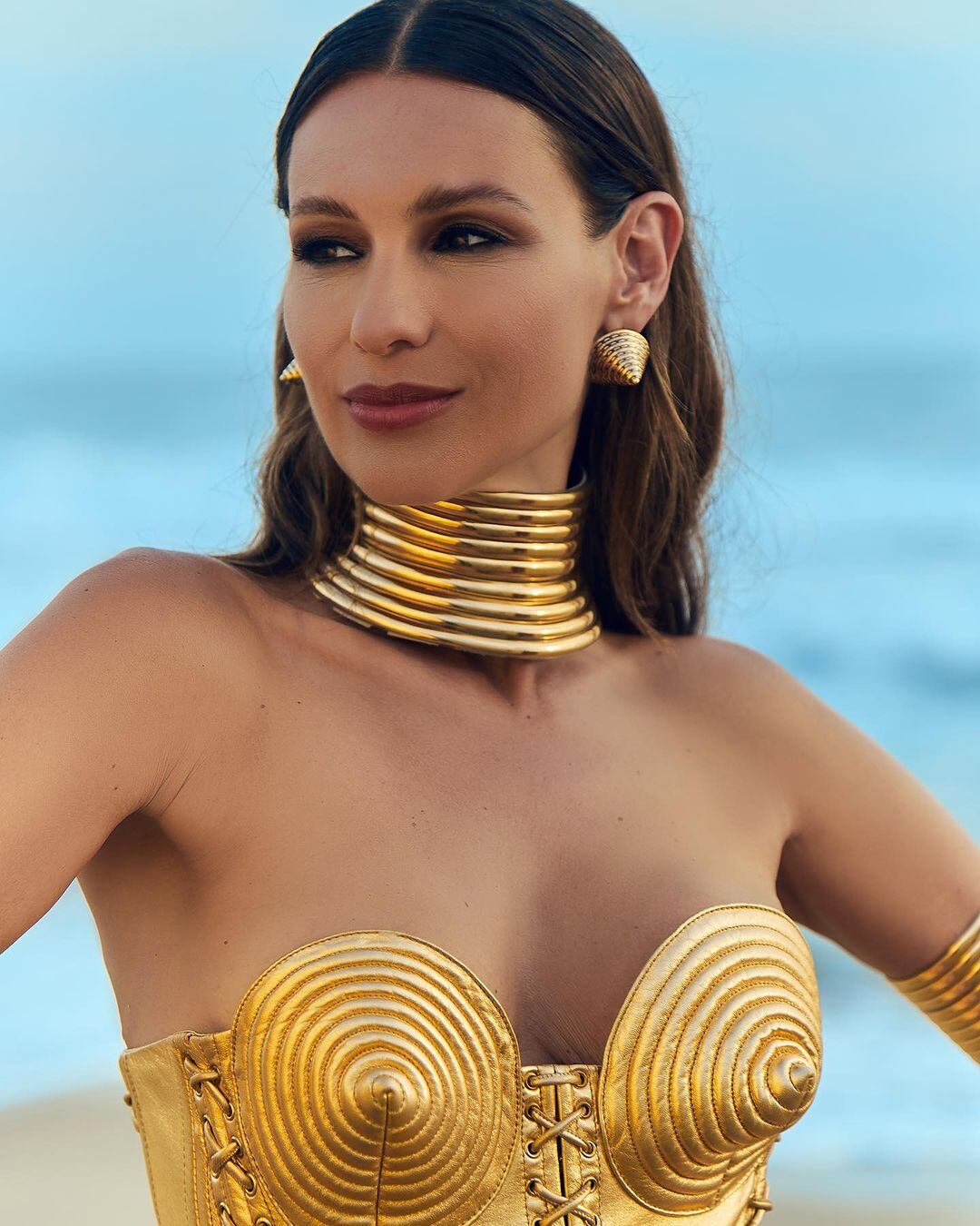 Pampita para Jean Paul Gaultier. Gentileza Instagram.