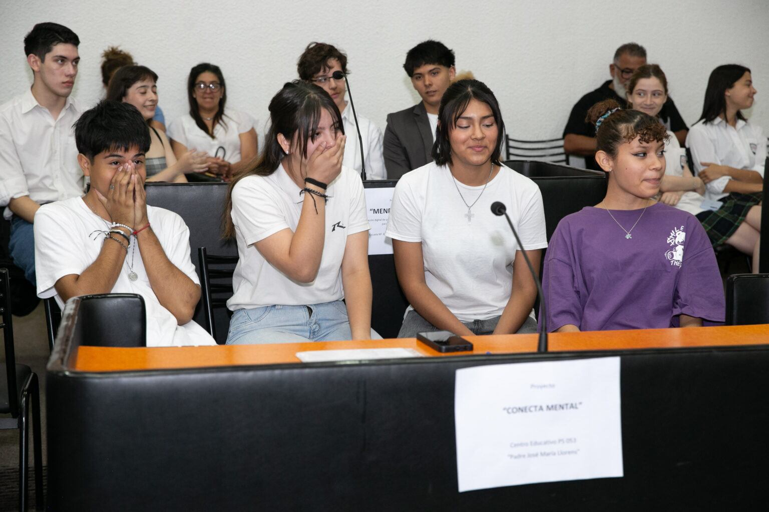 El intendente Ulpiano Suarez participó de la premiación a los ganadores del concurso municipal “Si yo fuera concejal”