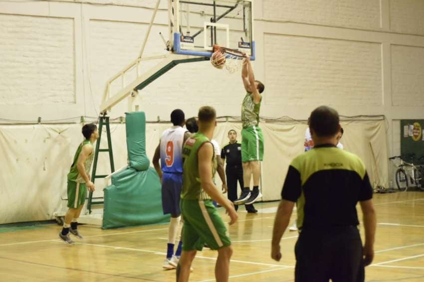 
    Cristopher Abramor, refuerzo muy importante de Junín Básquet. / Gentileza: Gimena Cornejo.
   