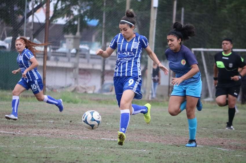 
Goleadora. Verónica Cabrera, máxima artillera con 17 conquistas. | Gentileza / Prensa Godoy Cruz
   