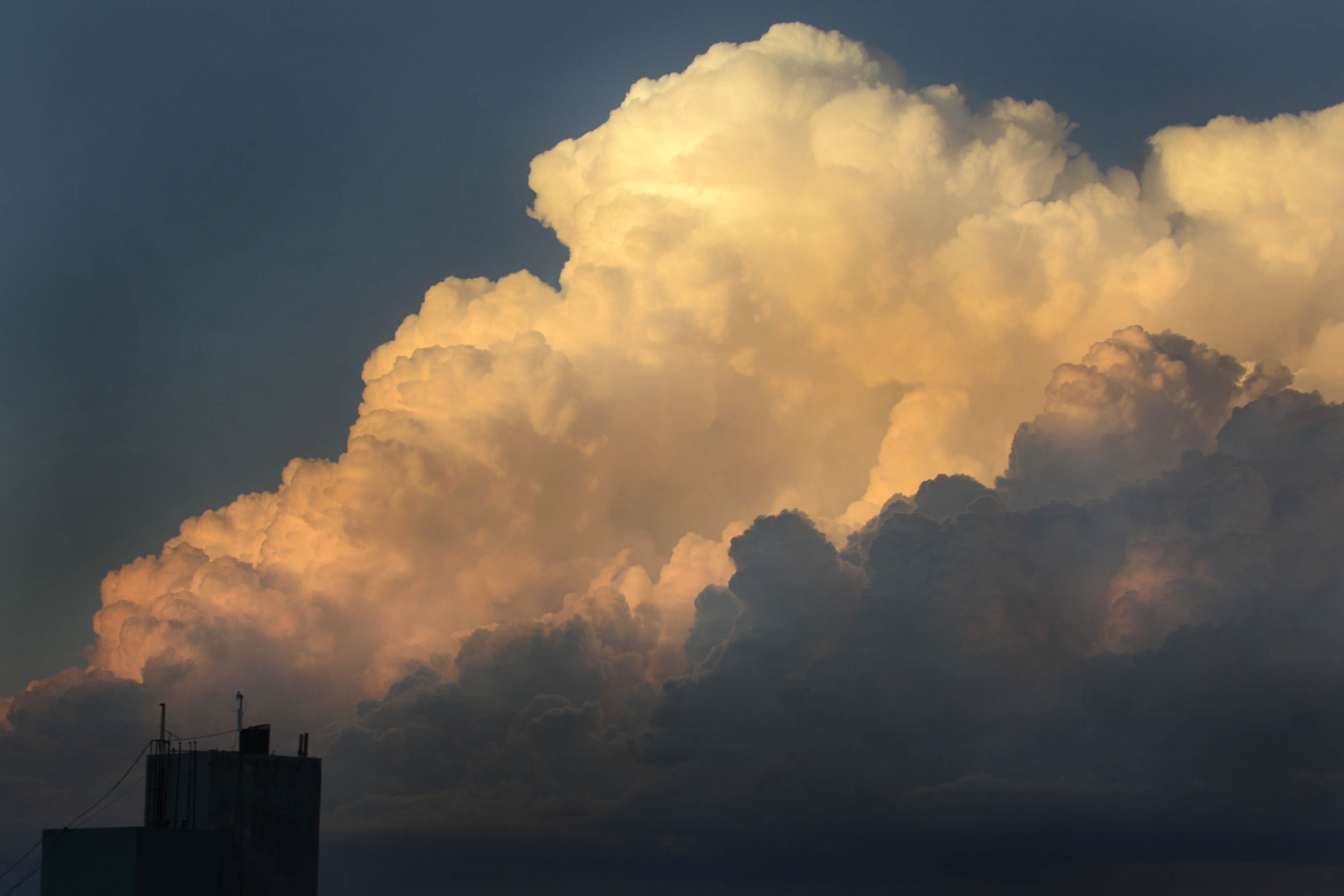 Continúa el alerta por tormentas en Mendoza - Foto: Orlando Pelichotti / Los Andes