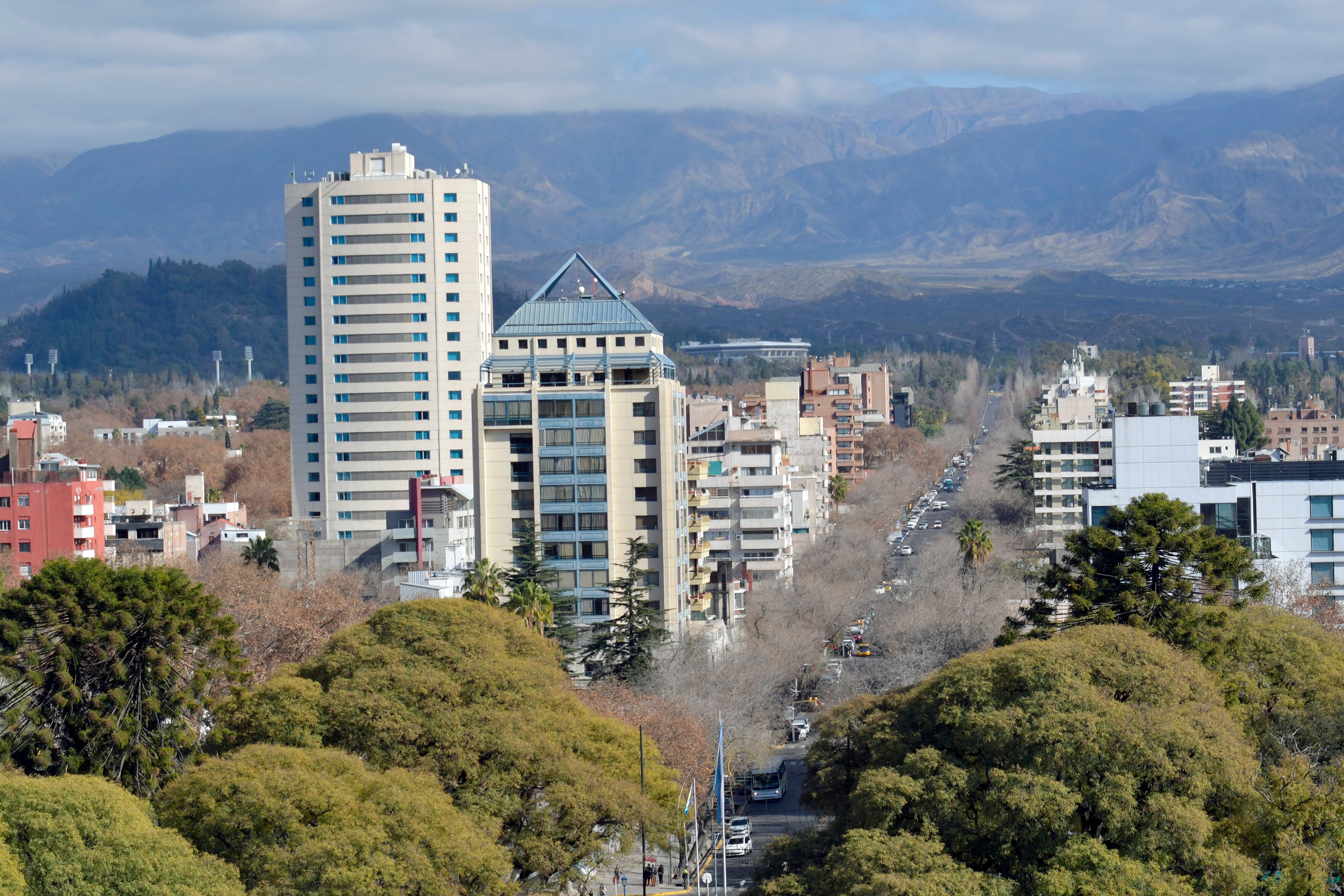 La máxima alcanzará los 28°C y la mínima será de 8°C.
Foto: Orlando Pelichotti / Los Andes