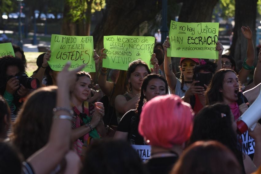 
El encuentro fue organizado por las organizaciones Libres y Diverses, Libres del Sur, Mumalá, Sur y Barrios de Pie. | Gustavo Rogé / Los Andes
   