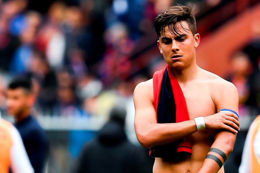 
    A Paulo Dybala le anularon un gol/ AP
   