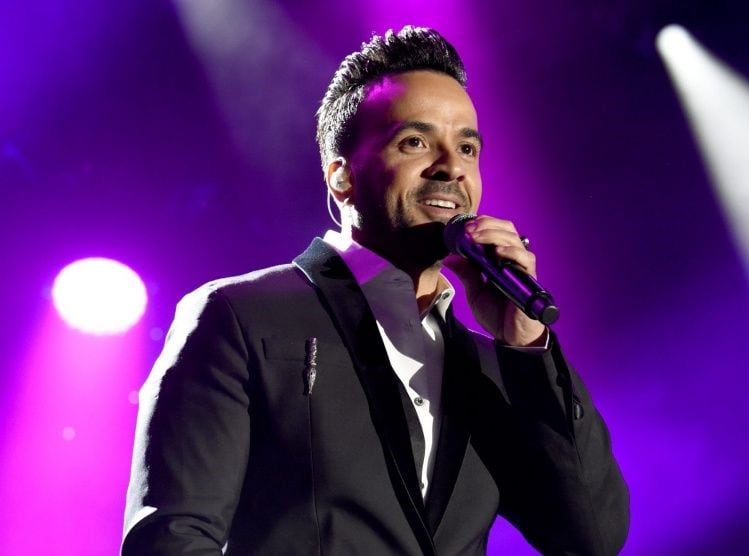 Luis Fonsi es de Aries