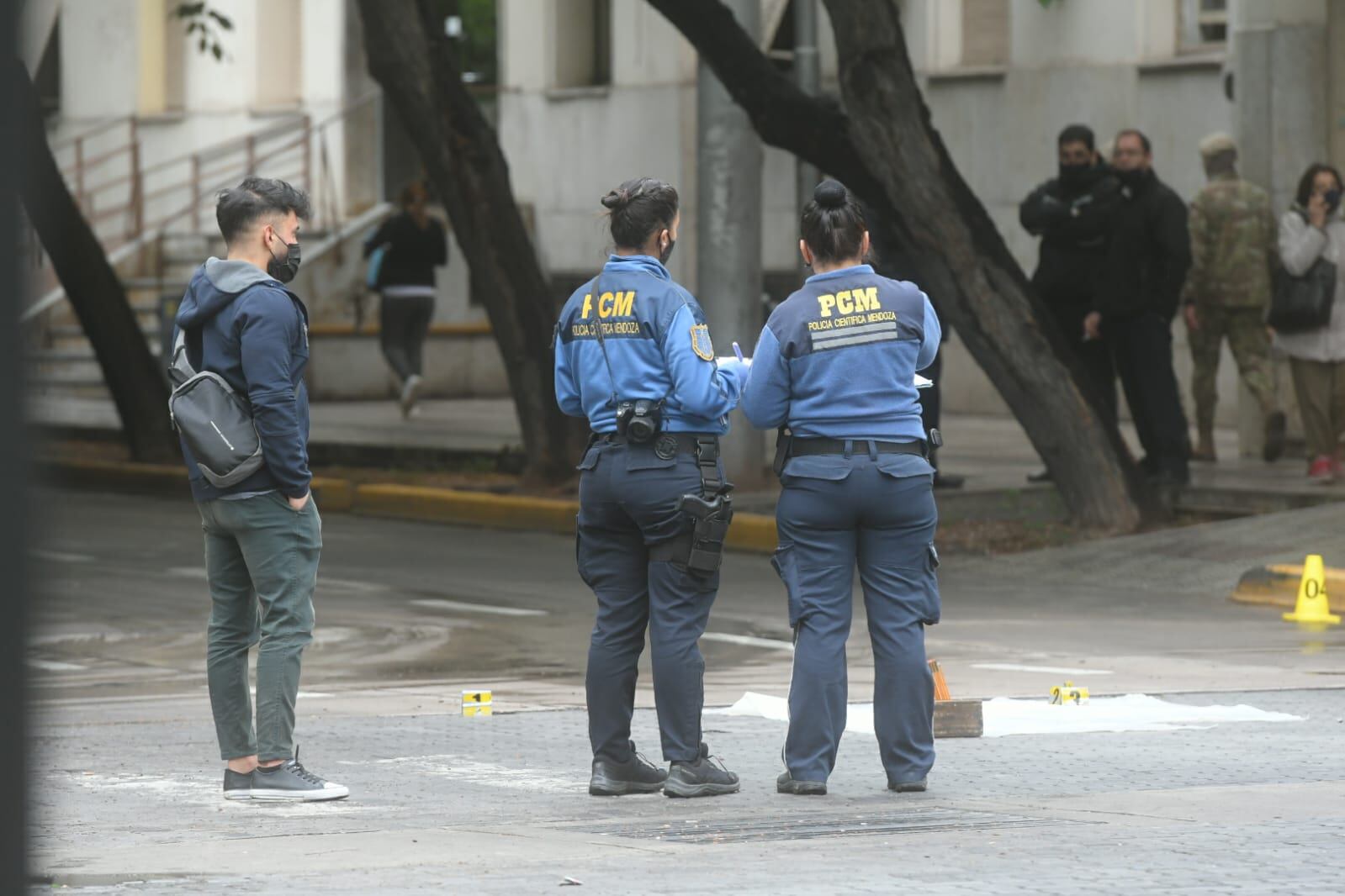 Un joven murió tras ser atropellado en el Centro. Ignacio Blanco / Los Andes