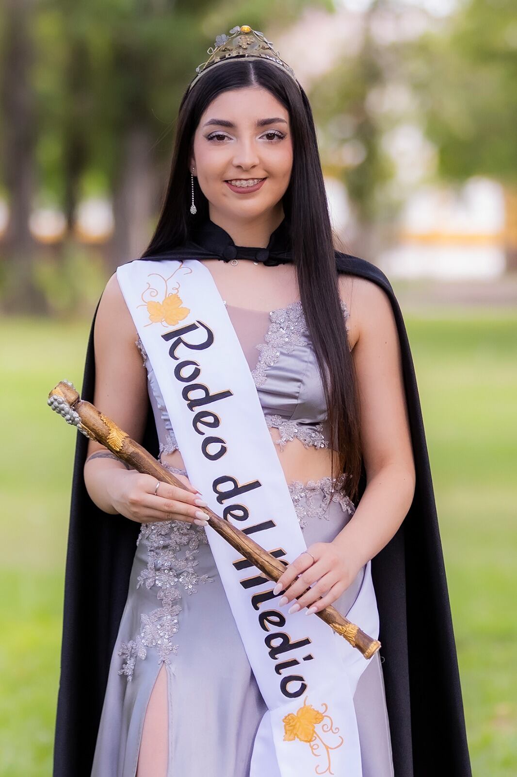 Ángeles Nieto, reina del distrito de Rodeo del Medio.