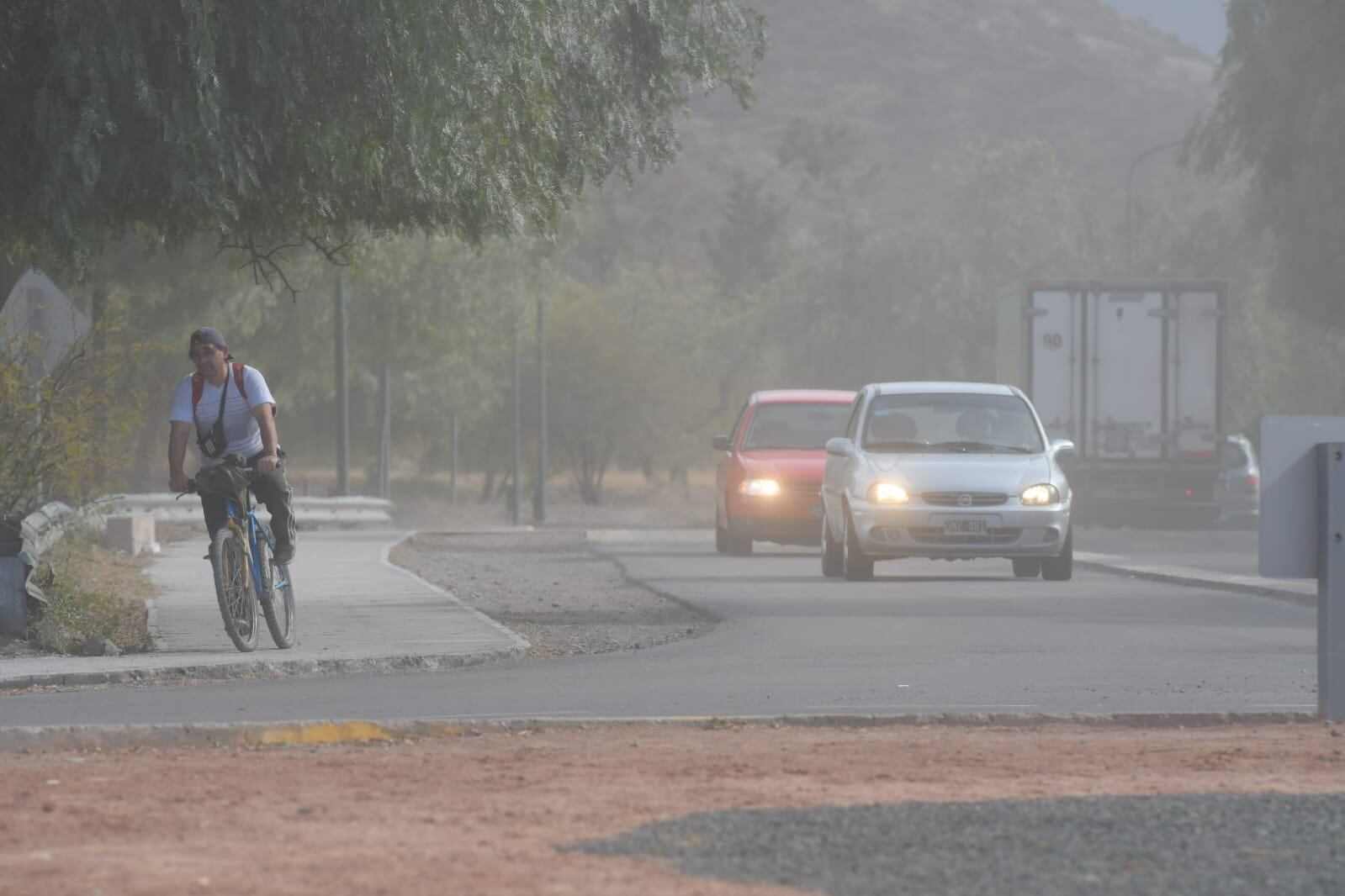 Zonda en Mendoza - Foto: Ignacio Blanco / Los Andes