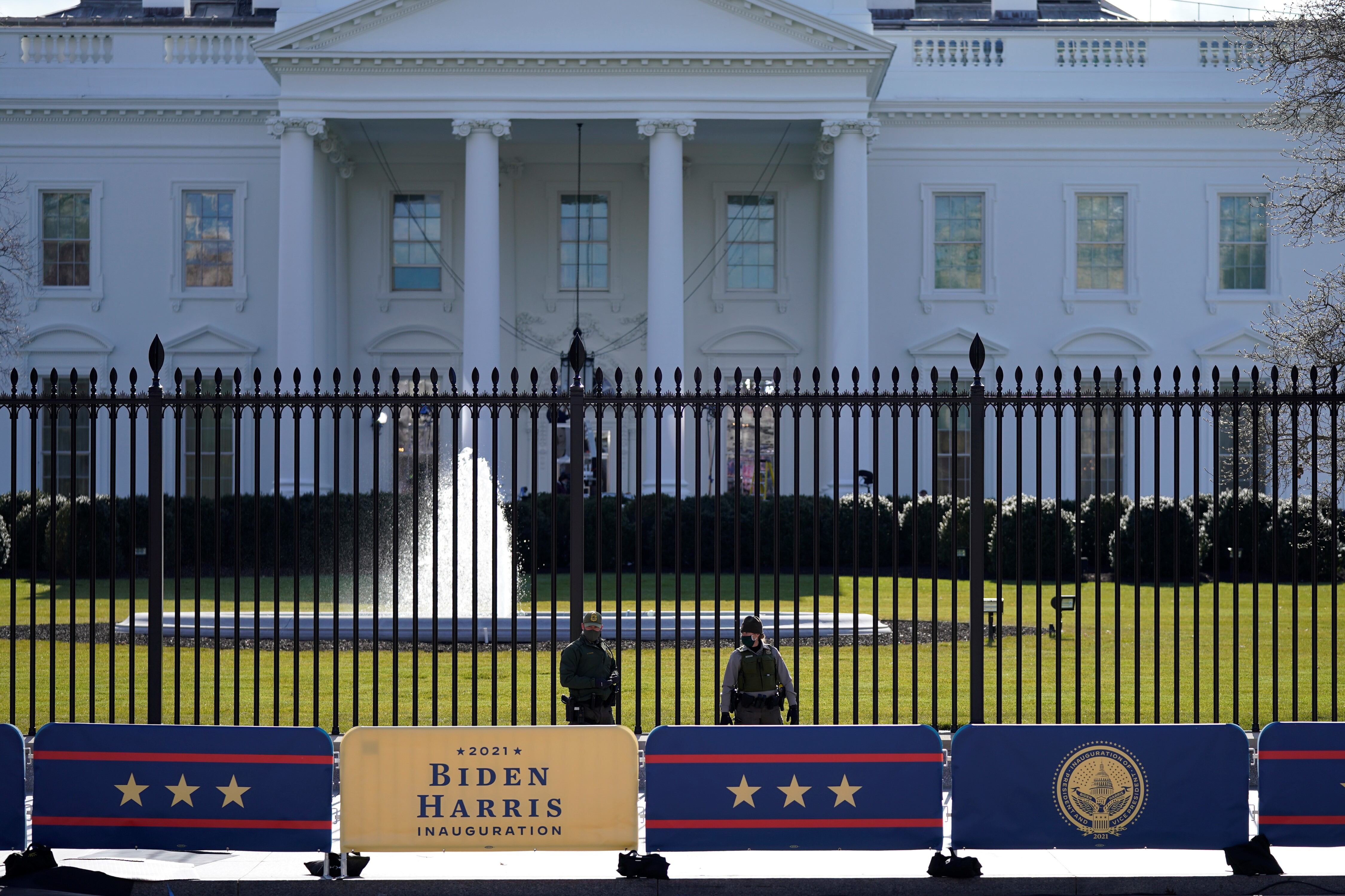 La Casa Blanca cuenta con un fuerte operativo de seguridad.