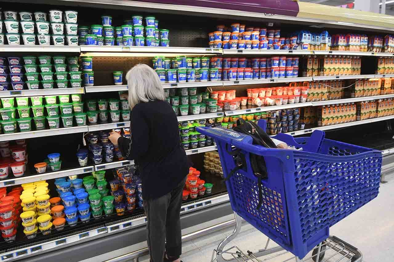 El atún fue el producto que mas disminución tuvo en las compras de supermercado. Foto: Archivo Los Andes.