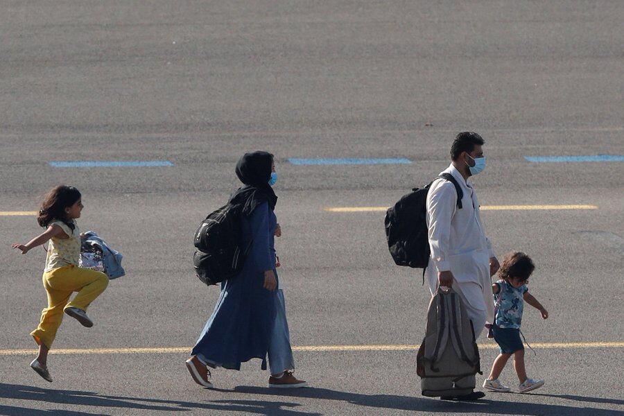 Familia afgana llega a Bélgica