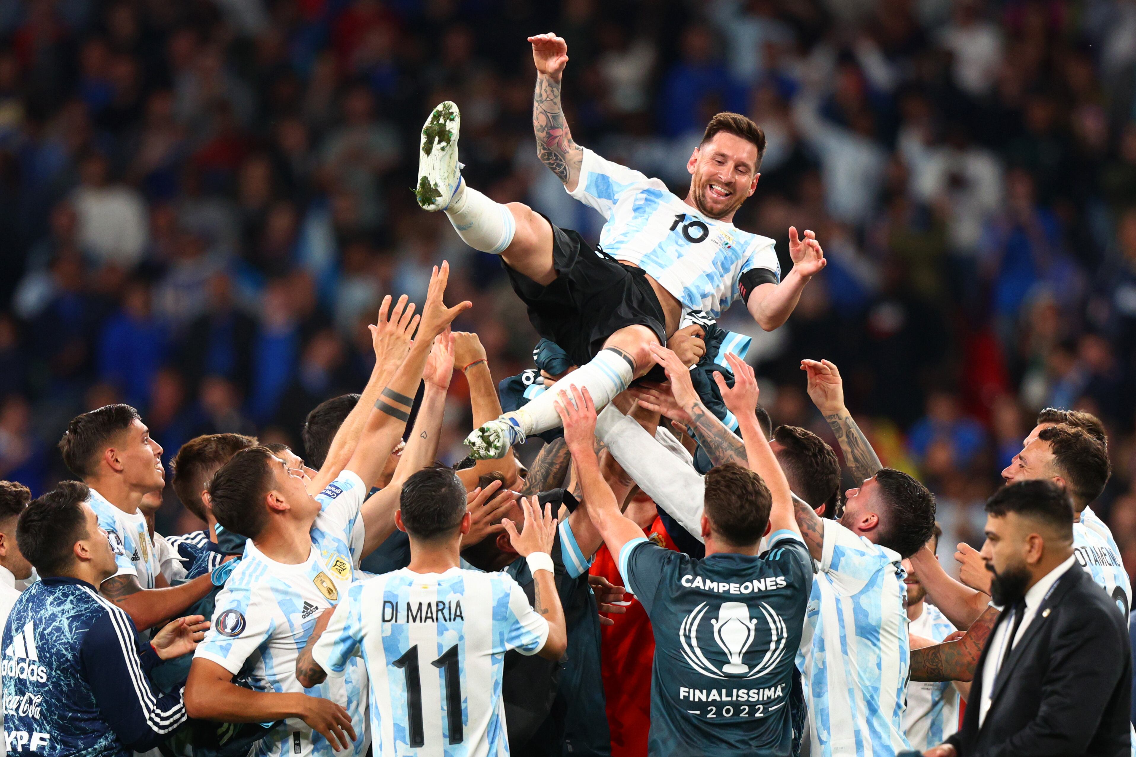 Leo Messi vuela tras otro título con la Selección Argentina. 