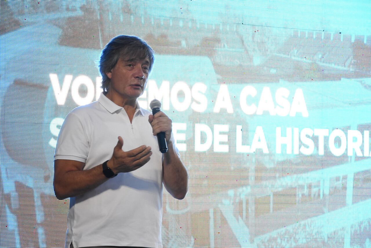 Alejandro Chapini durante la presentación del proyecto Gambarte, bajo el lema volver a casa. Foto: Mariana Villa / Los Andes 