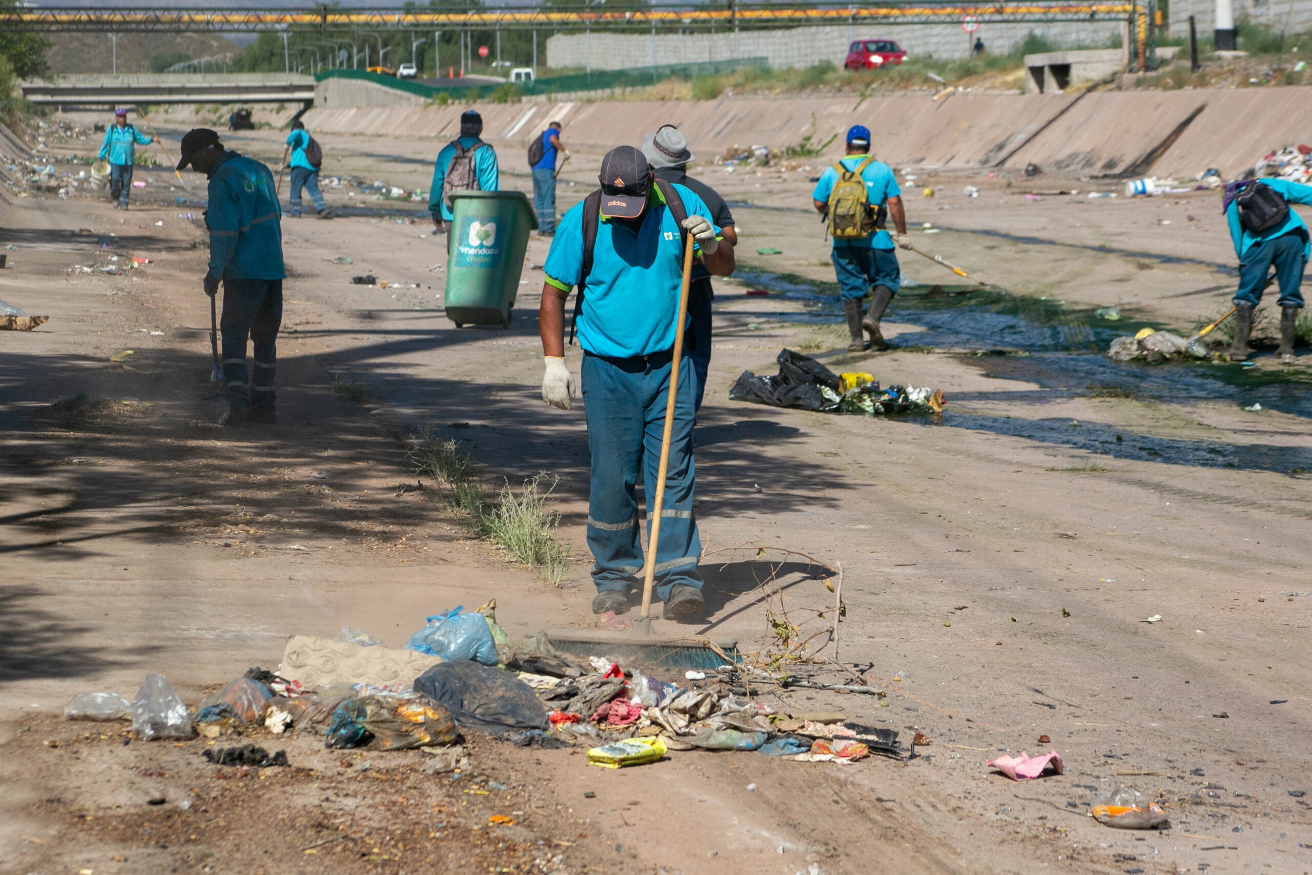 Se limpiaron 530 toneladas de residuos del canal Papagayos