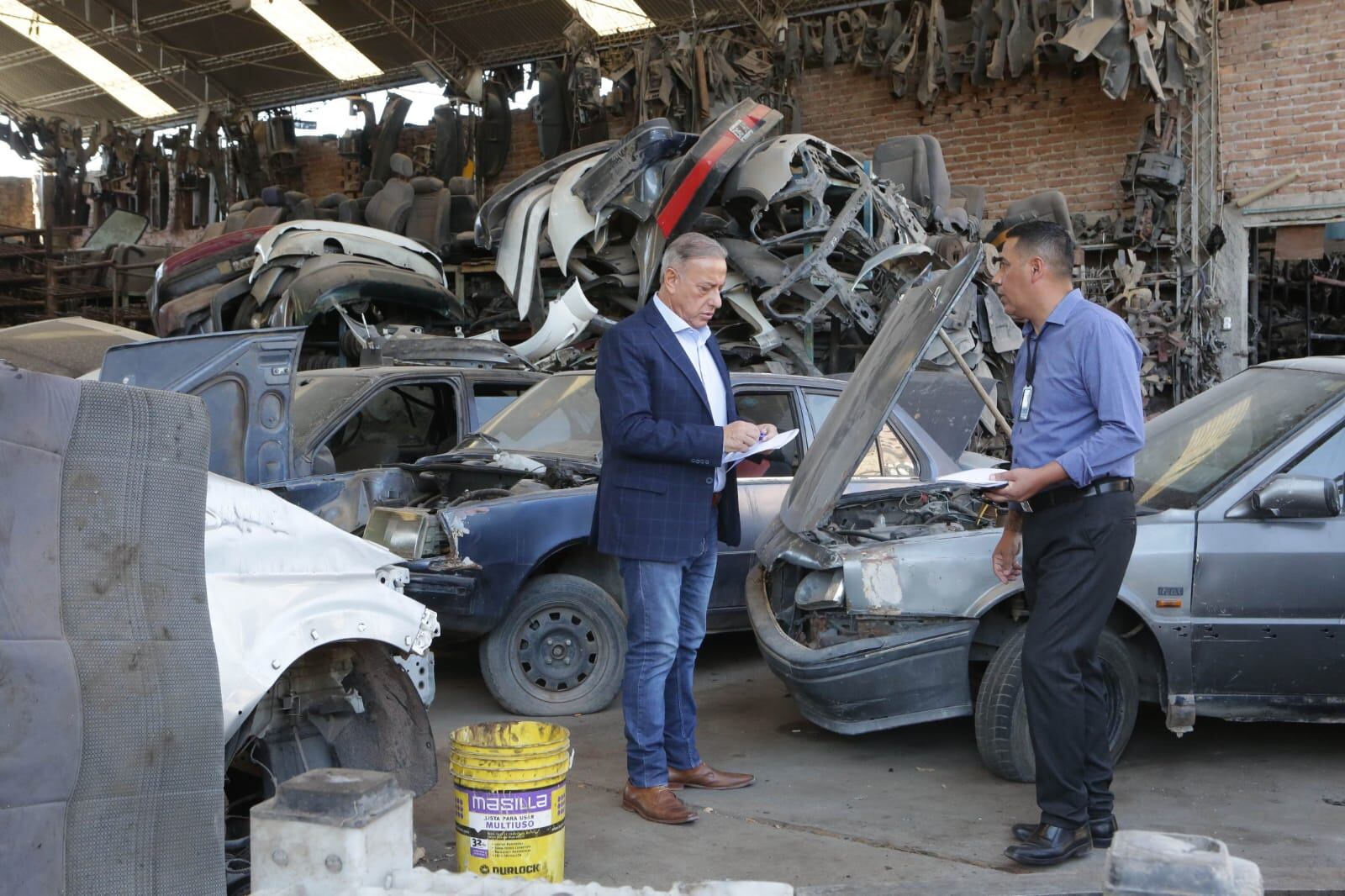 El ministro de Seguridad, Raúl Levrino, participó de los operativos.