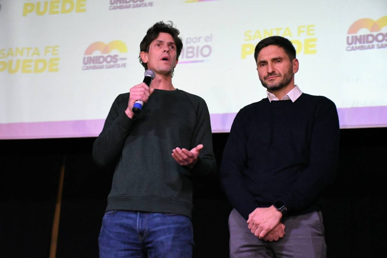 Martín Lousteau y Maximiliano Pullaro celebraron en Rosario el triunfo de su lista en las elecciones primarias, abiertas, simultáneas y obligatorias (PASO) de Santa Fe.