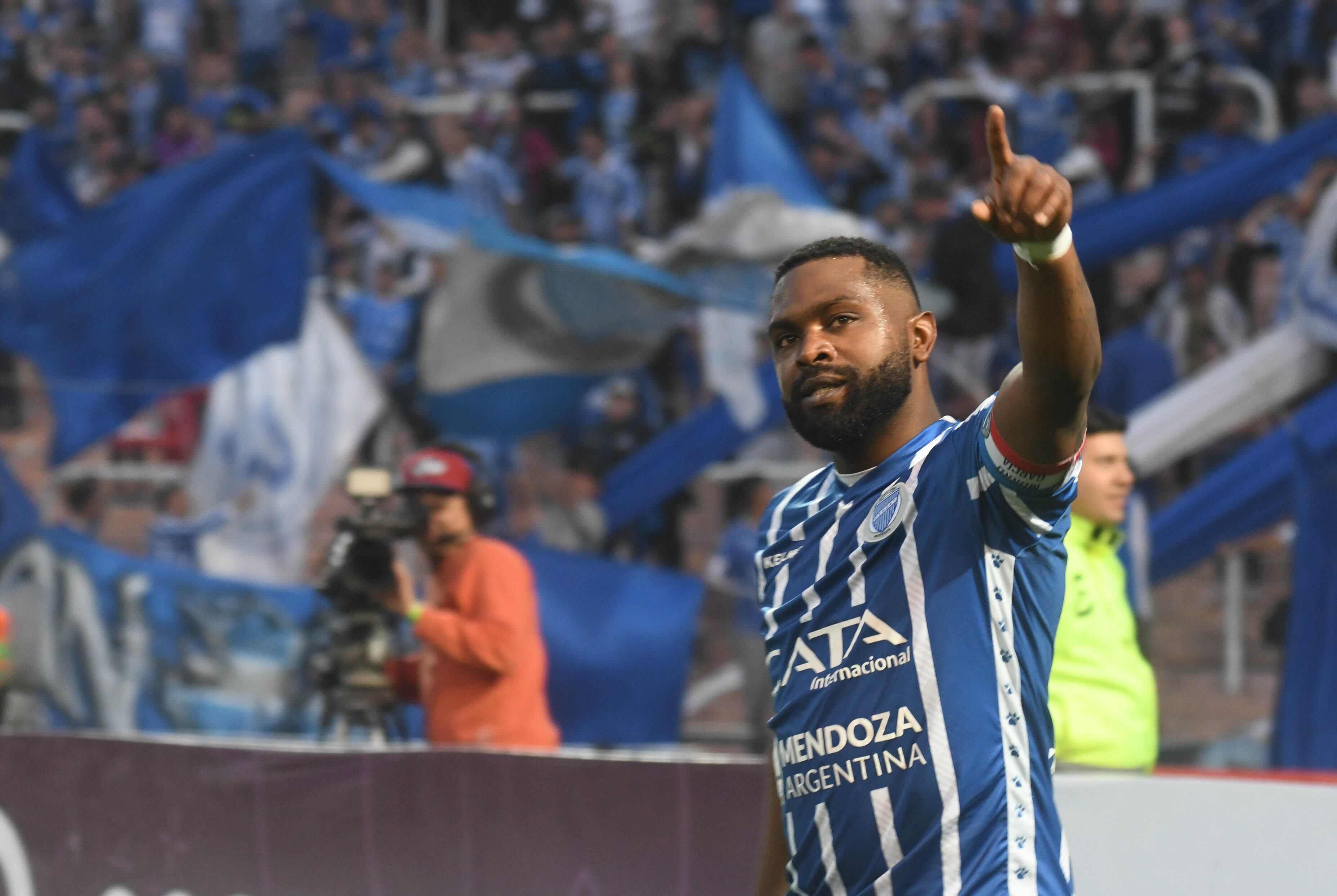 27 de agosto de 2018 
En la fecha 3 de la Superliga de fútbol, Godoy Cruz recibió Newell's Old Boys de Rosario. El morro García Festeja el primer gol de Godoy Cruz.