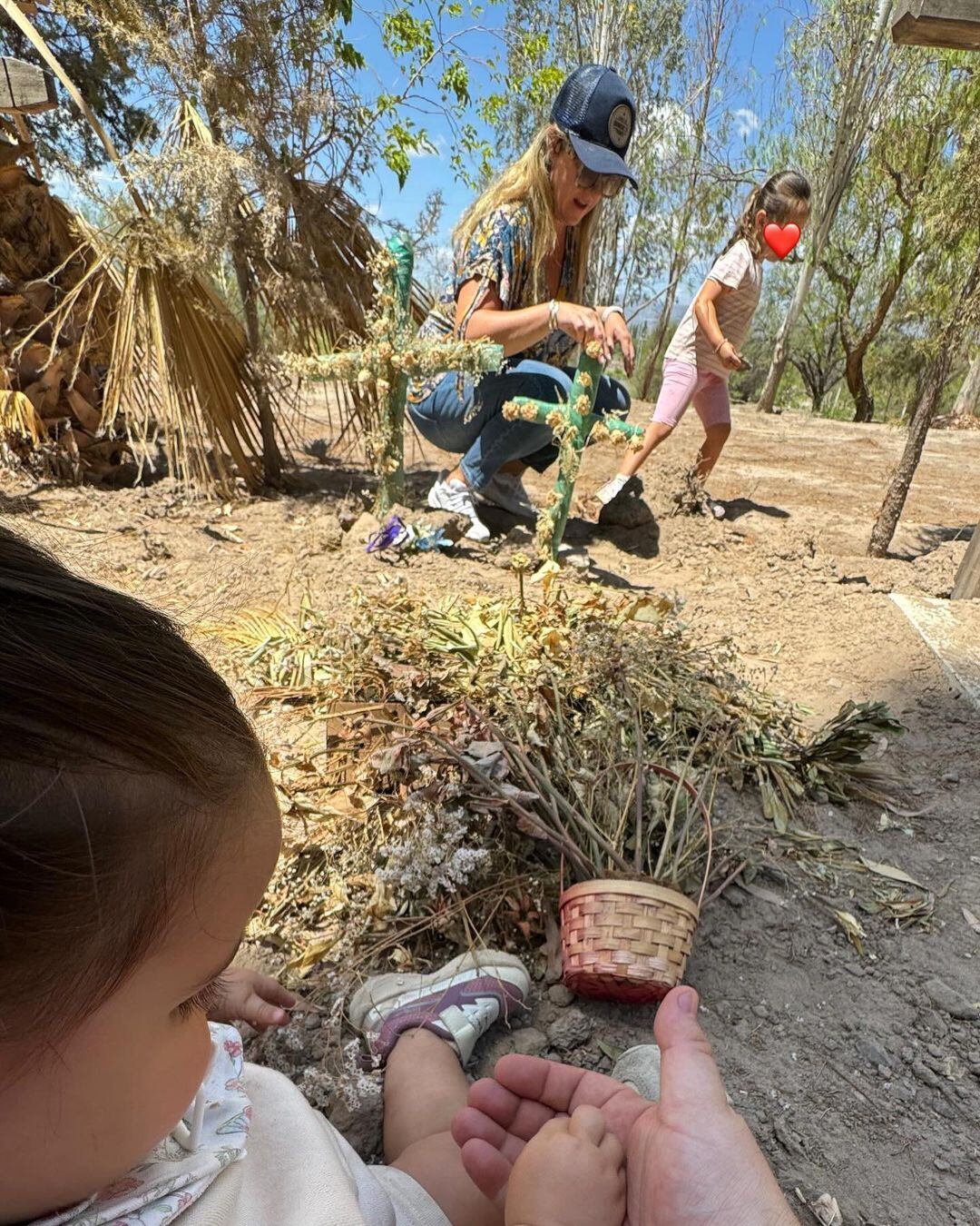 Las imágenes de Darío Barassi en la tumba de su madre / Instagram