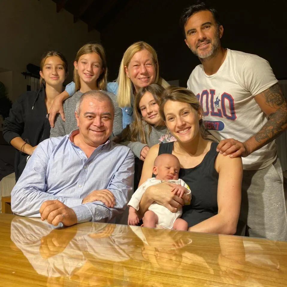 La madre de Nicole Neumann desató un escándalo por una foto con Fabián Cubero.