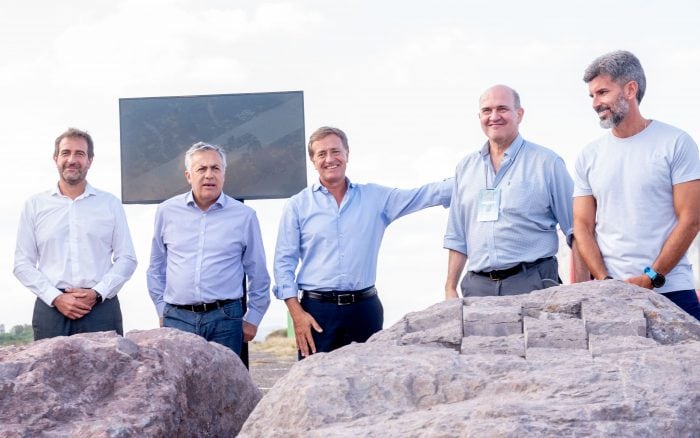 Mario Isgró, Alfredo Cornejo, Rodolfo Suárez, Agustín Aguerre y Ulpiano Suárez durante la presentación de la Ciudad del Futuro. / Prensa Gobierno