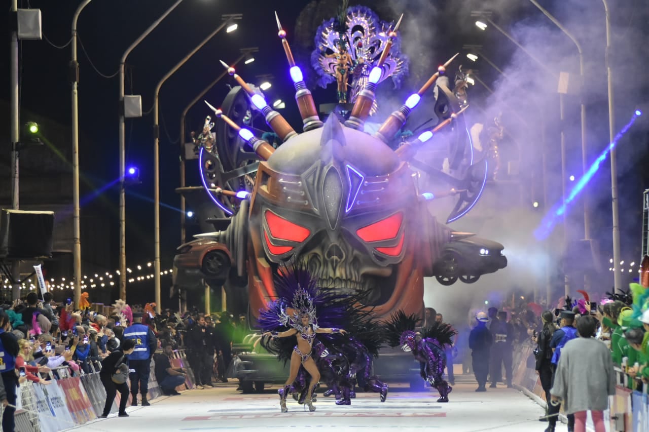 Carnaval de Gualeguaychú - Prensa Carnaval del País