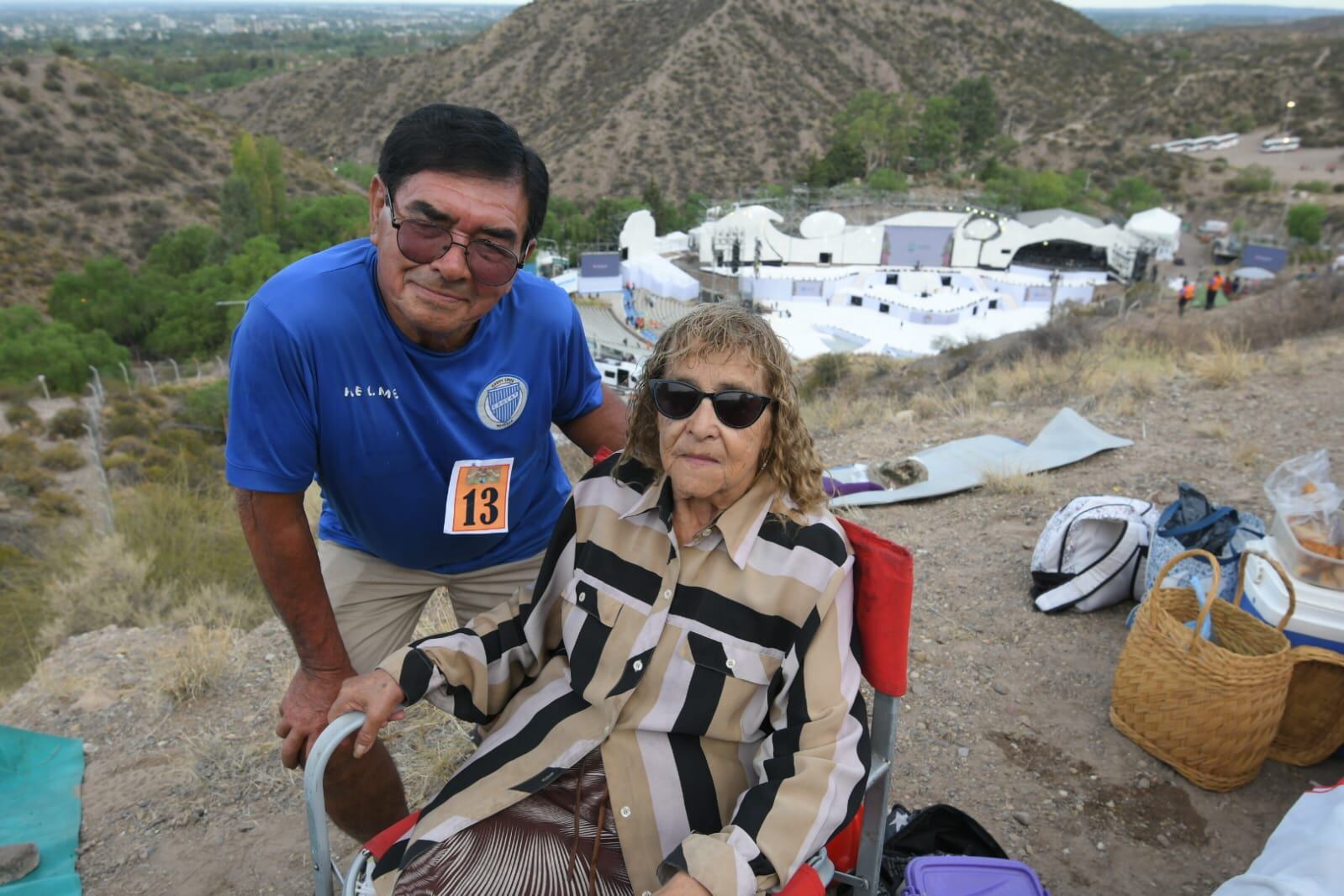 Héctor Ricardo Agüero y Betty de Agüero: 60 fiestas de los cerros.