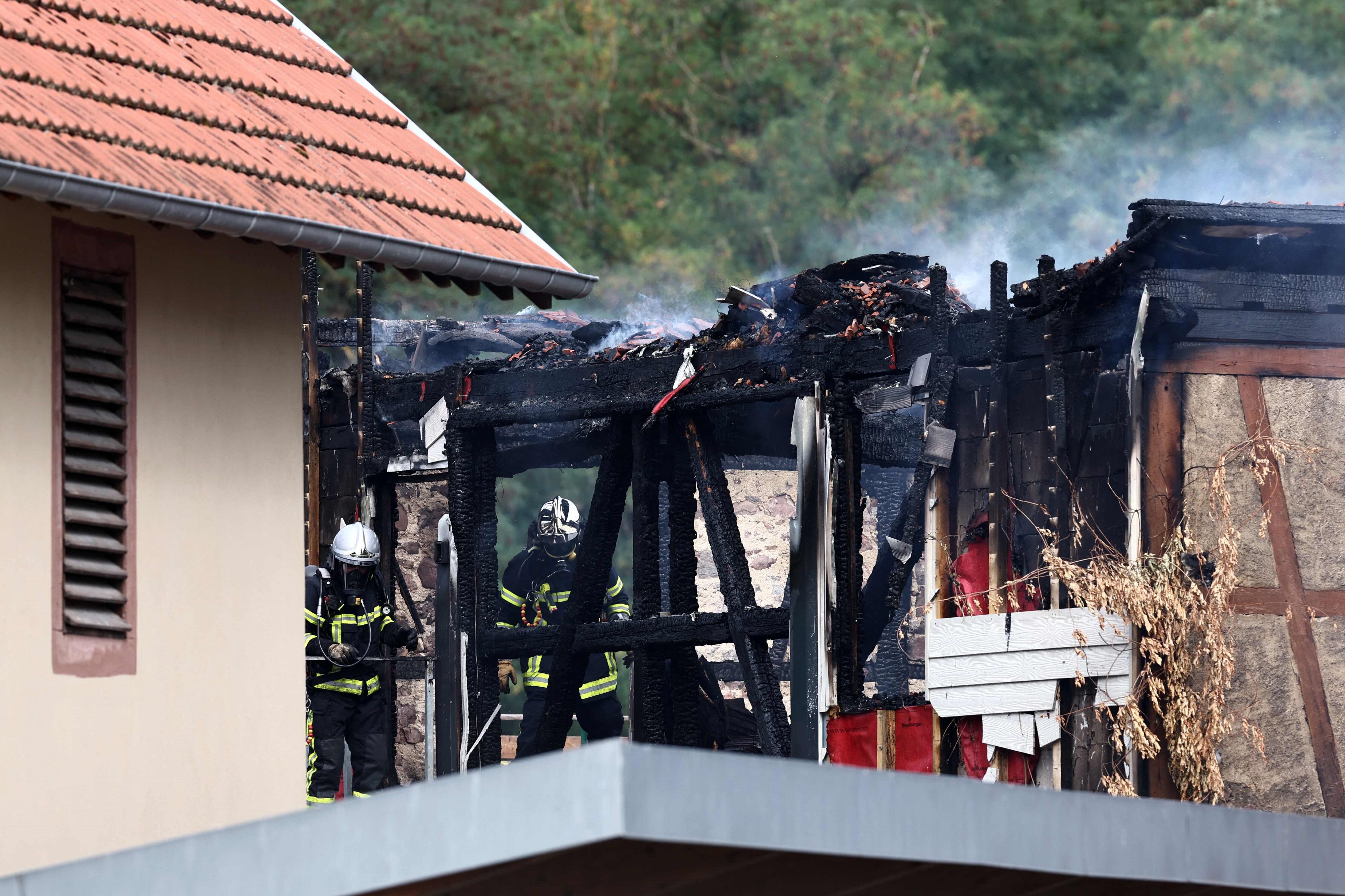 Al menos 9 muertos en incendio en albergue con discapacitados en Francia