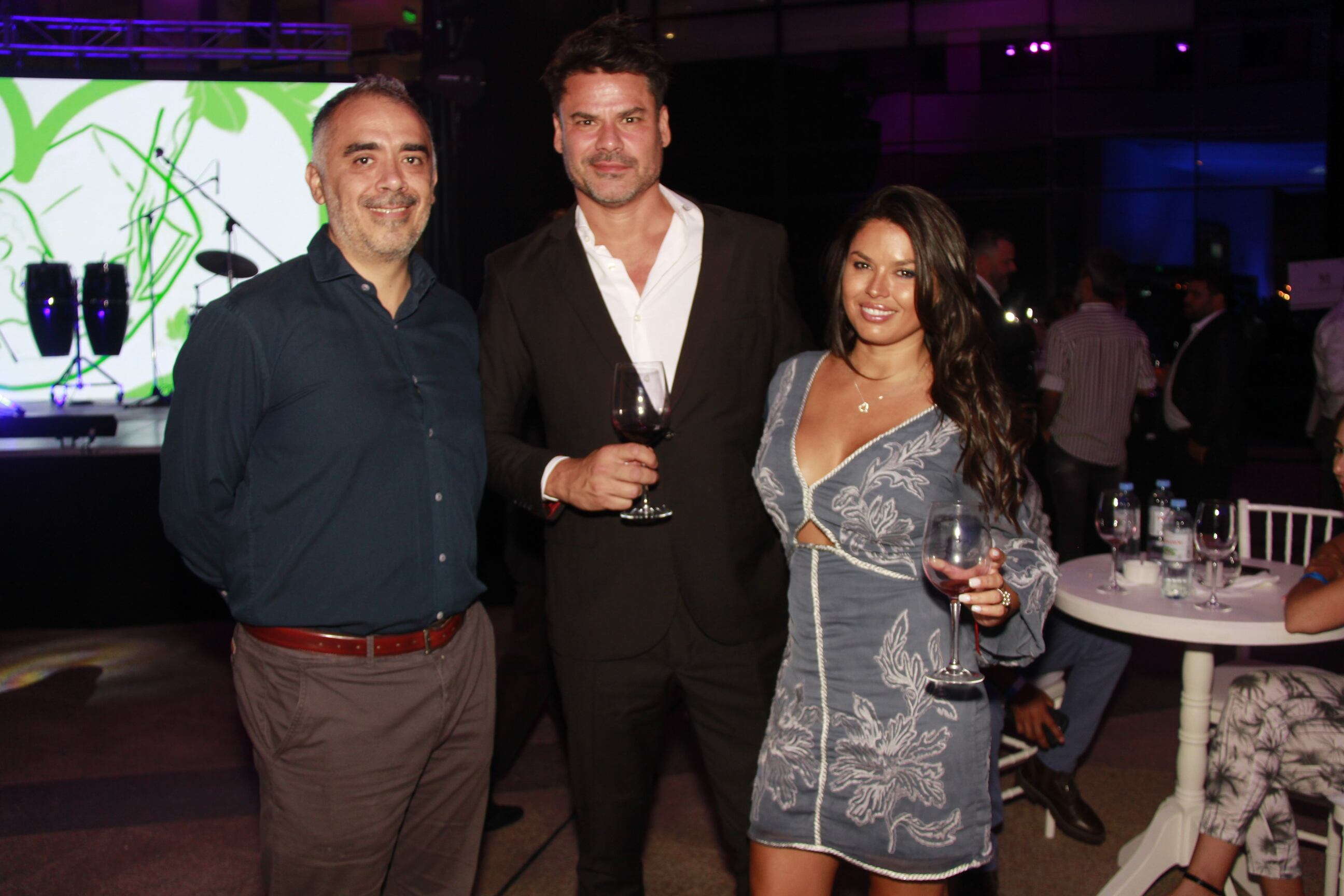 Ángel Castro (Sancor Seguros), Jorge Soto y Laura Zangari (Mendoza Broker). 