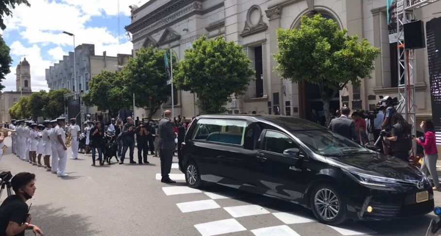 Los restos de Fangio ya descansan en su museo de Balcarce