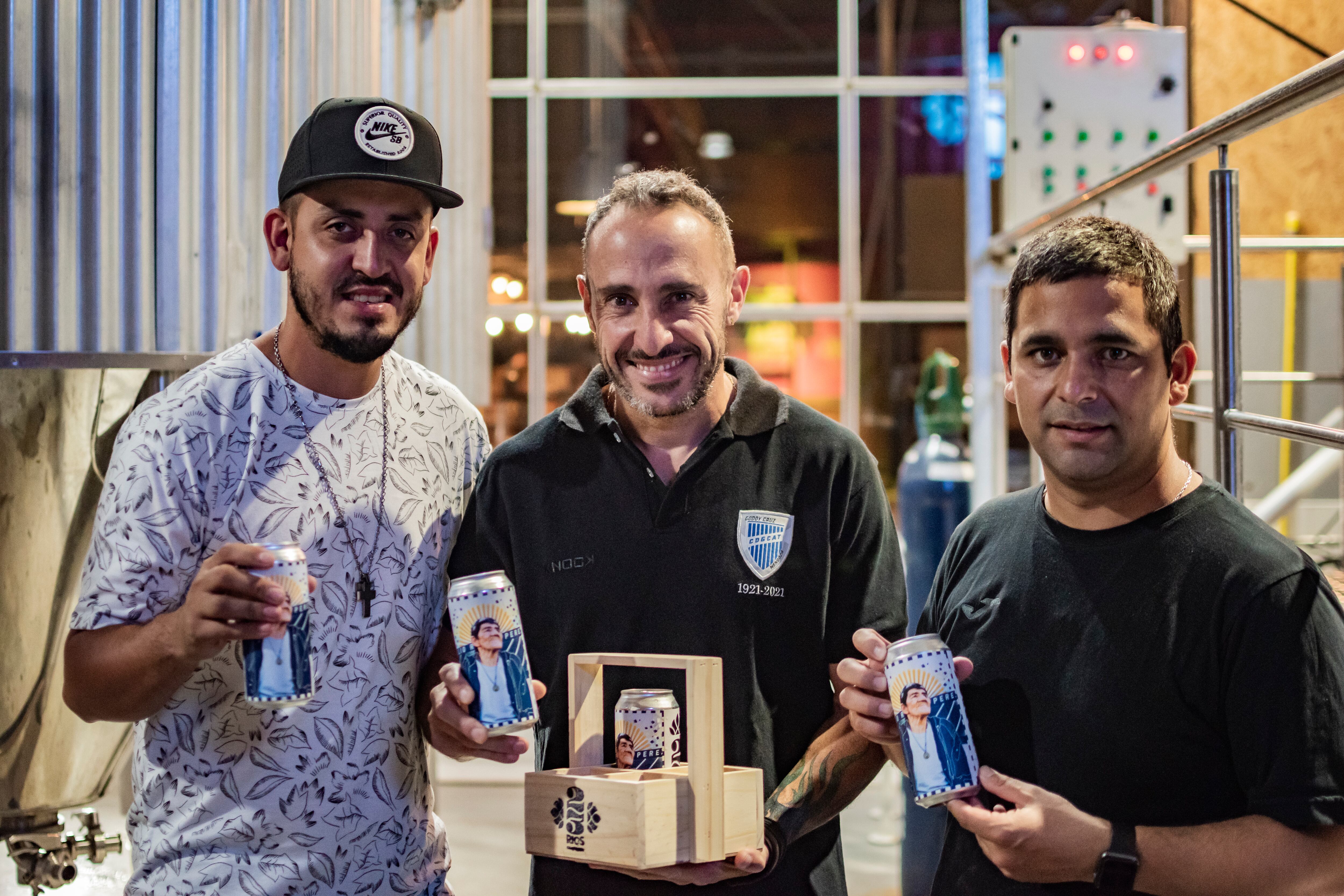 El Loco Julio, el hincha del Tomba que trascendió los colores y vivió para el club, tiene su propia cerveza. Foto: Gentileza 23 Ríos.