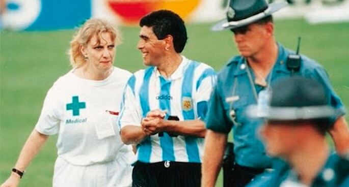 Curiosidades de la camiseta Argentina: así fue en cada Mundial y cuándo se incluyeron las estrellas. Foto: Twitter @PochoRaposo