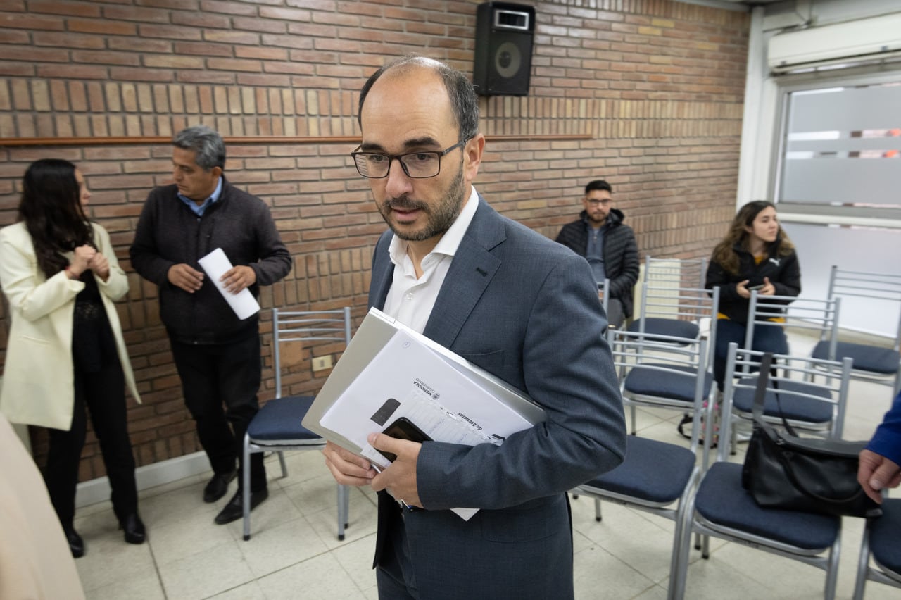 presupuesto 2023
El Director General de Escuelas, Jose Thomas en la presentación del presupuesto de educación 2023 en el anexo de la Legislatura. 

Foto: Ignacio Blanco / Los Andes 