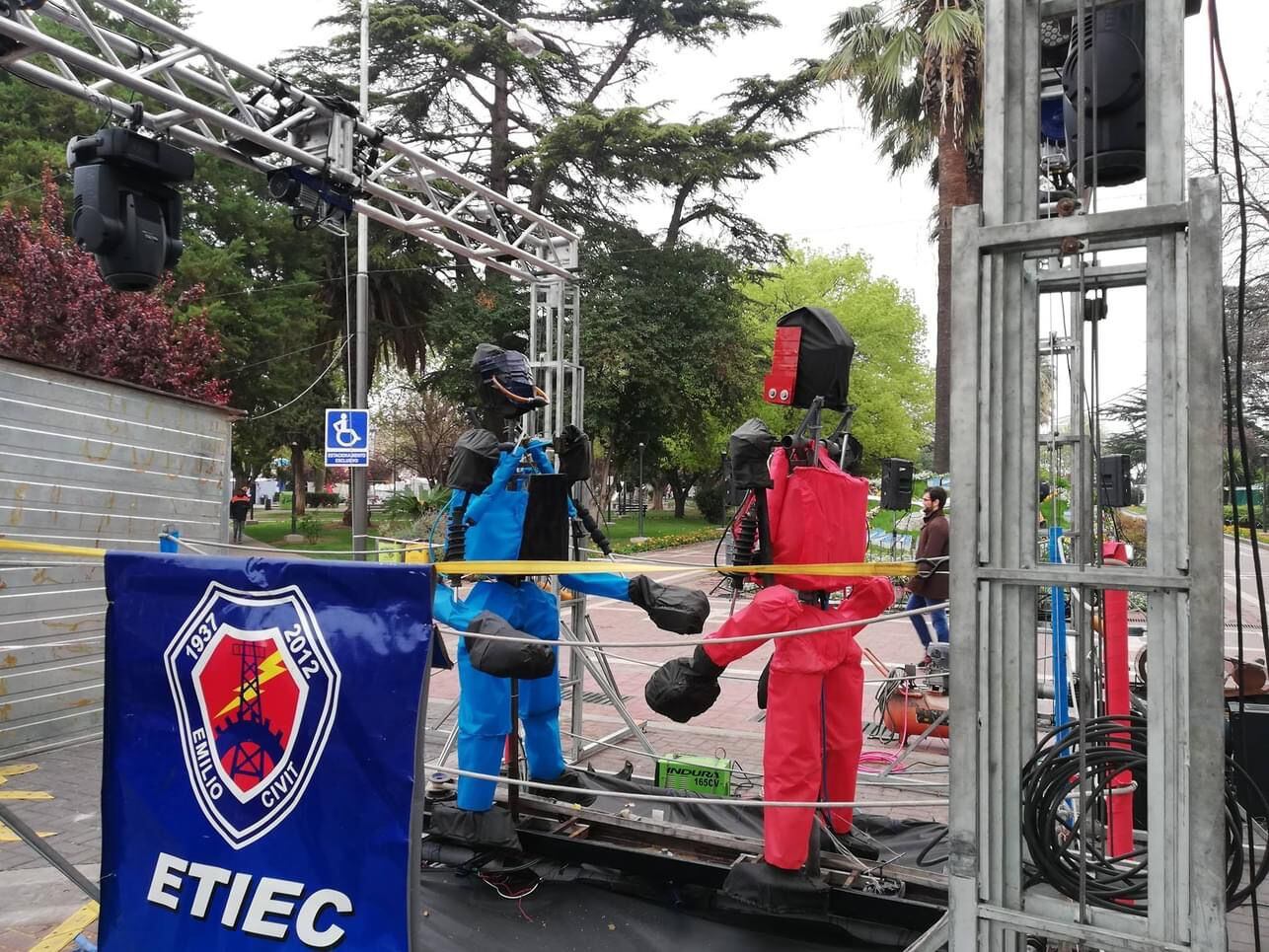 Vuelven los kioscos a la Plaza de Maipú