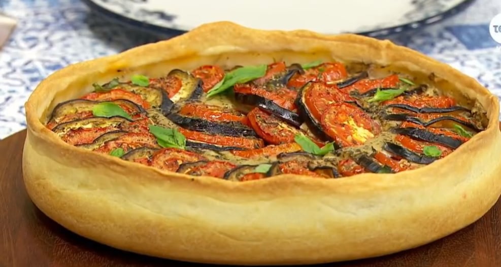 Receta de tarta de berenjenas y tomate, paso a paso