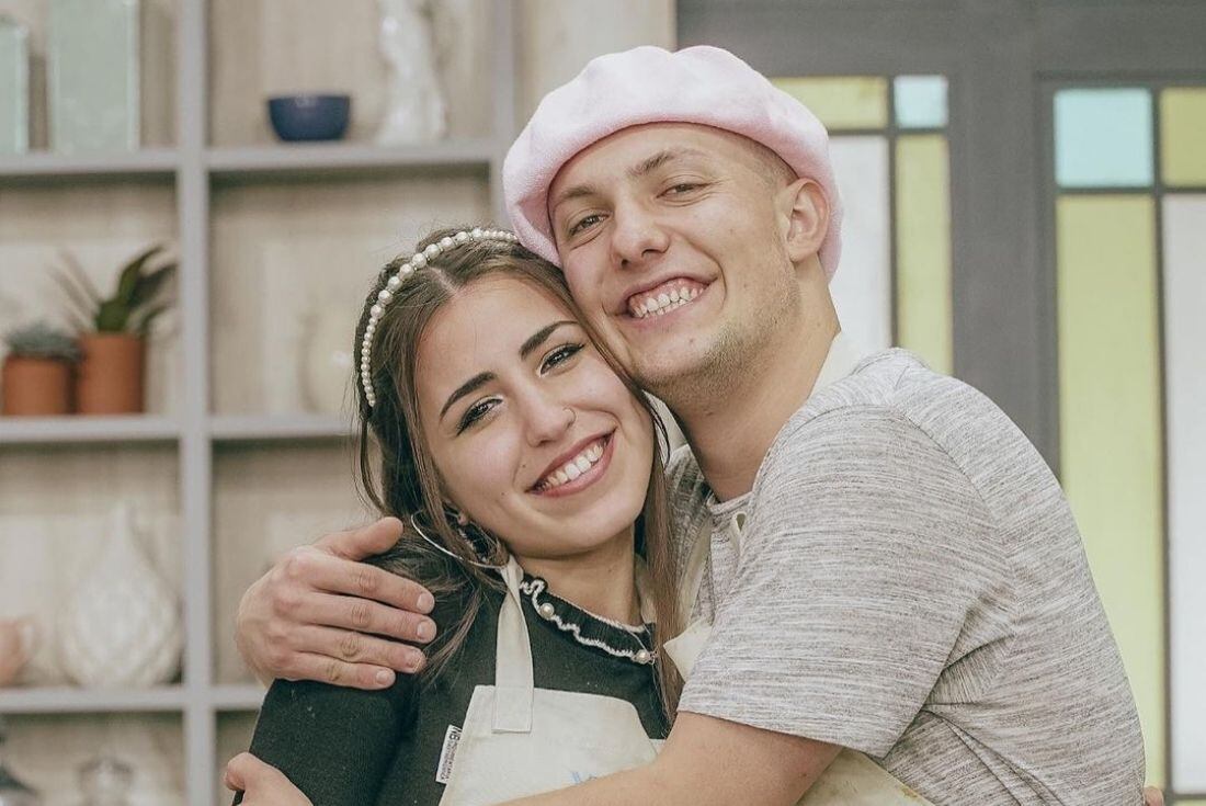 Gino habló de su relación con Ximena en Bake Off Argentina.