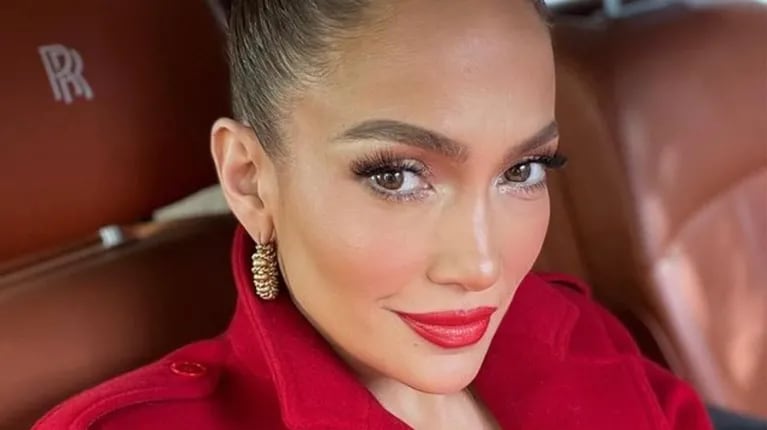 Jennifer Lopez contó sus trucos de belleza.