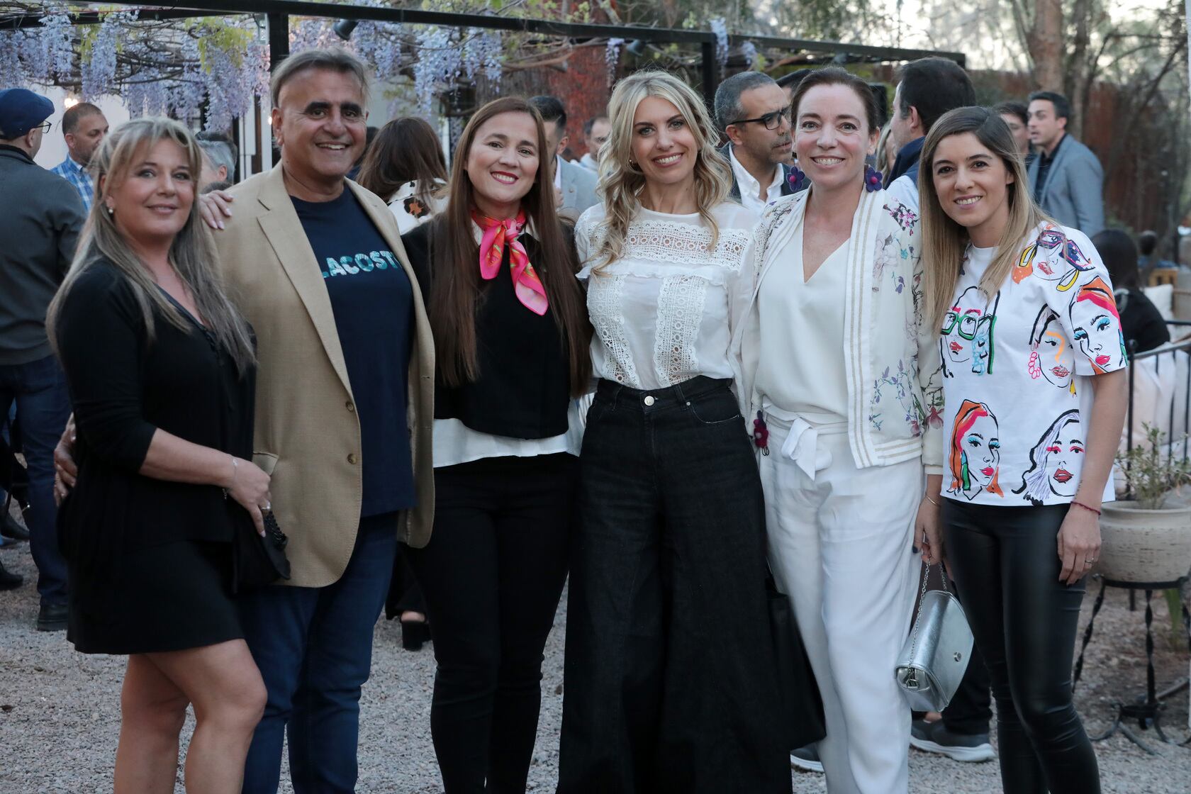 Verena Crespi, Daniel Basilio, Verónica Basilio, Paula Toso, Marcela Yelos y Flor López