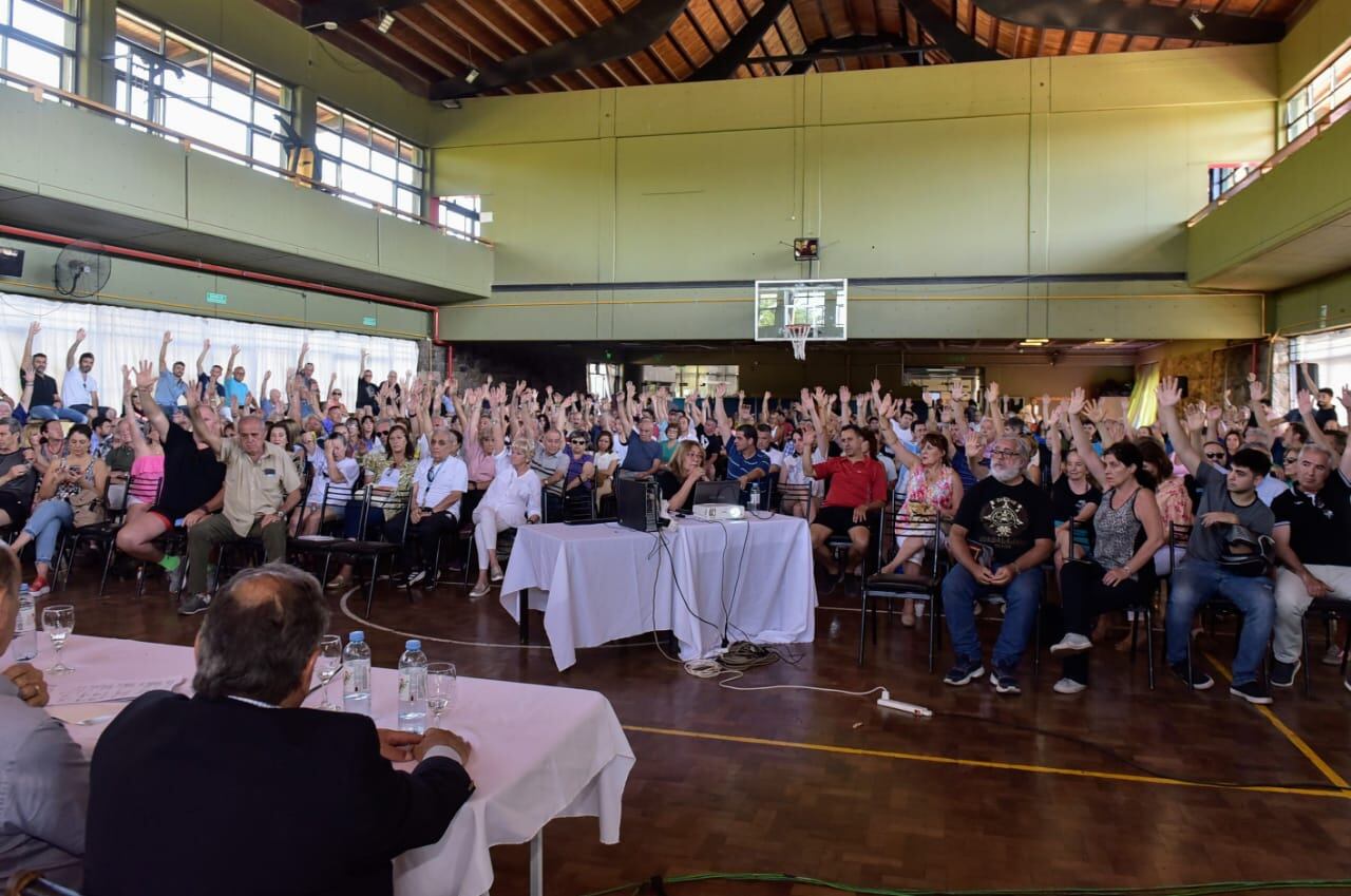 Jorge Aguirre Toum fue reelecto presente del Club Mendoza de Regatas / Prensa Club Mendoza de Regatas.