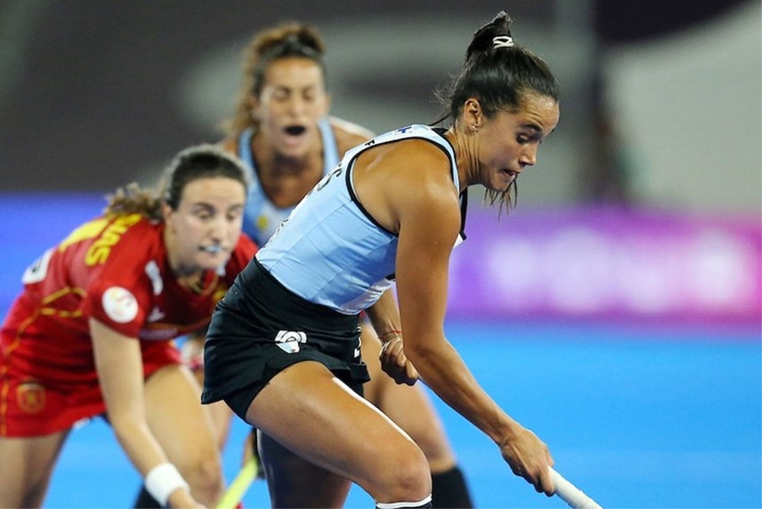 Las Leonas golearon a España en su segunda presentación mundialista. (Prensa FIH)