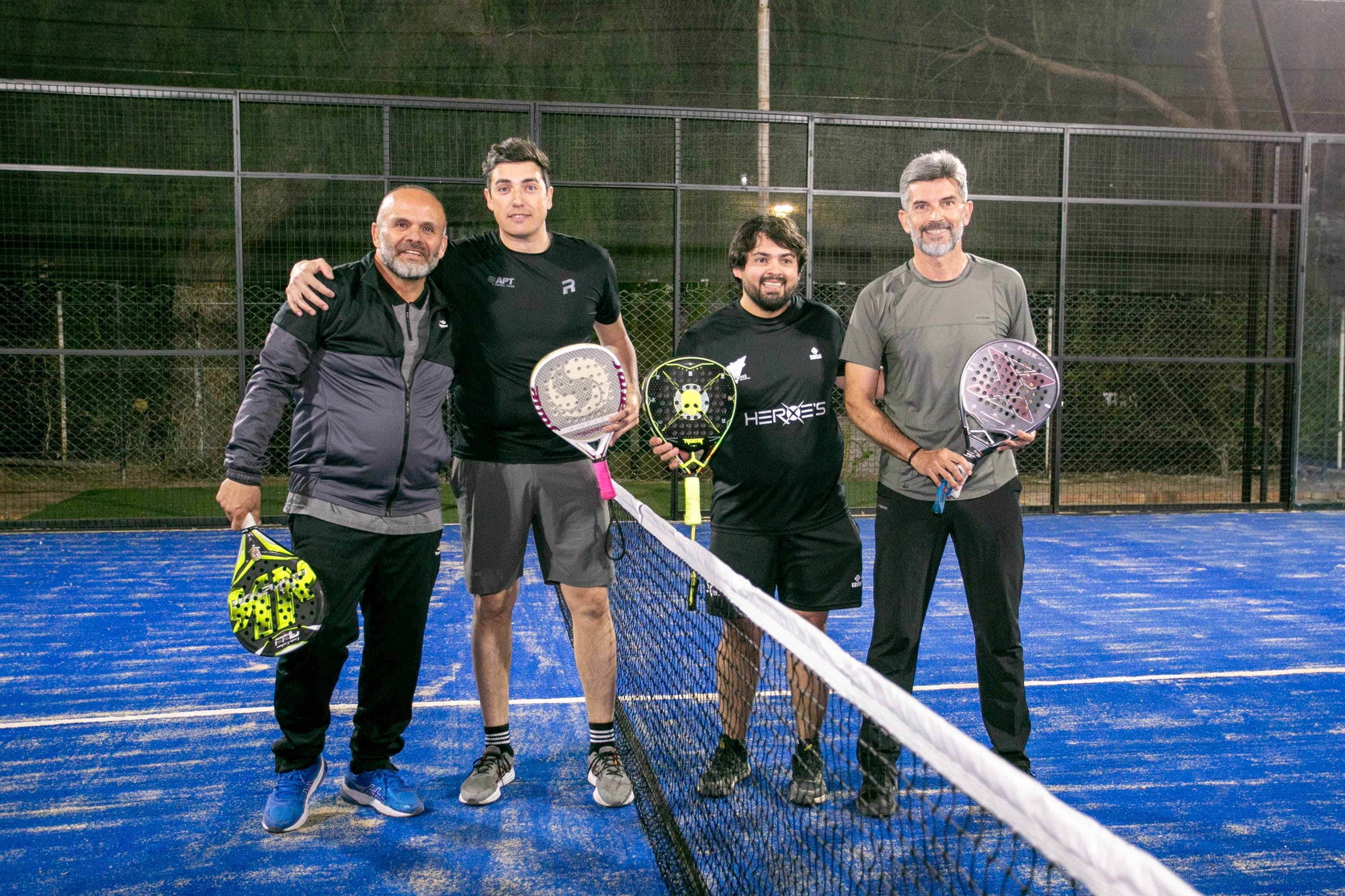 Ulpiano Suarez inauguró las canchas de pádel del club Guillermo Cano