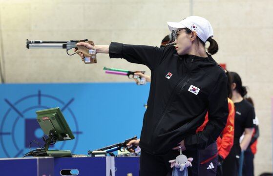 Kim Yeji, la surcoreana que ha ganado medalla de plata en tiro 10m en los Juegos Olímpicos 2024.