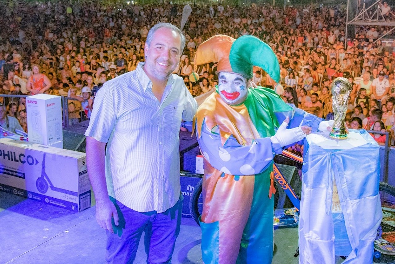 En Maipú más de 5 mil personas colmaron el Parque Canota junto a los Reyes Magos. Foto: Prensa Maipú