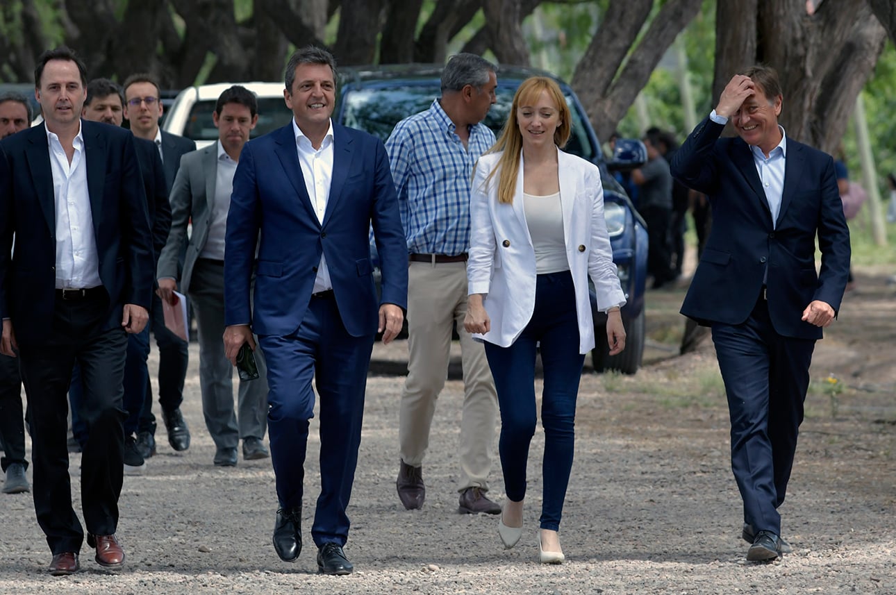 Sergio Massa, ministro de Economía de la Nación, pasó por Mendoza el 7 de noviembre para anunciar medidas por las heladas. 
Foto: Orlando Pelichotti