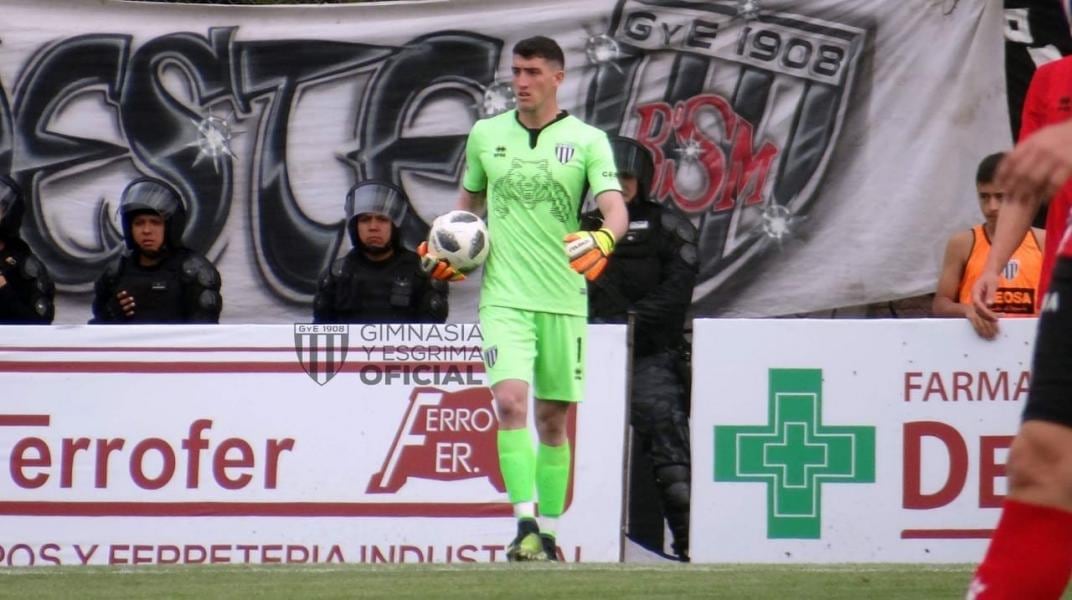 Tomás Marchiori la rompió en Gimnasia y Esgrima y saltó a Primera división. / GyE 