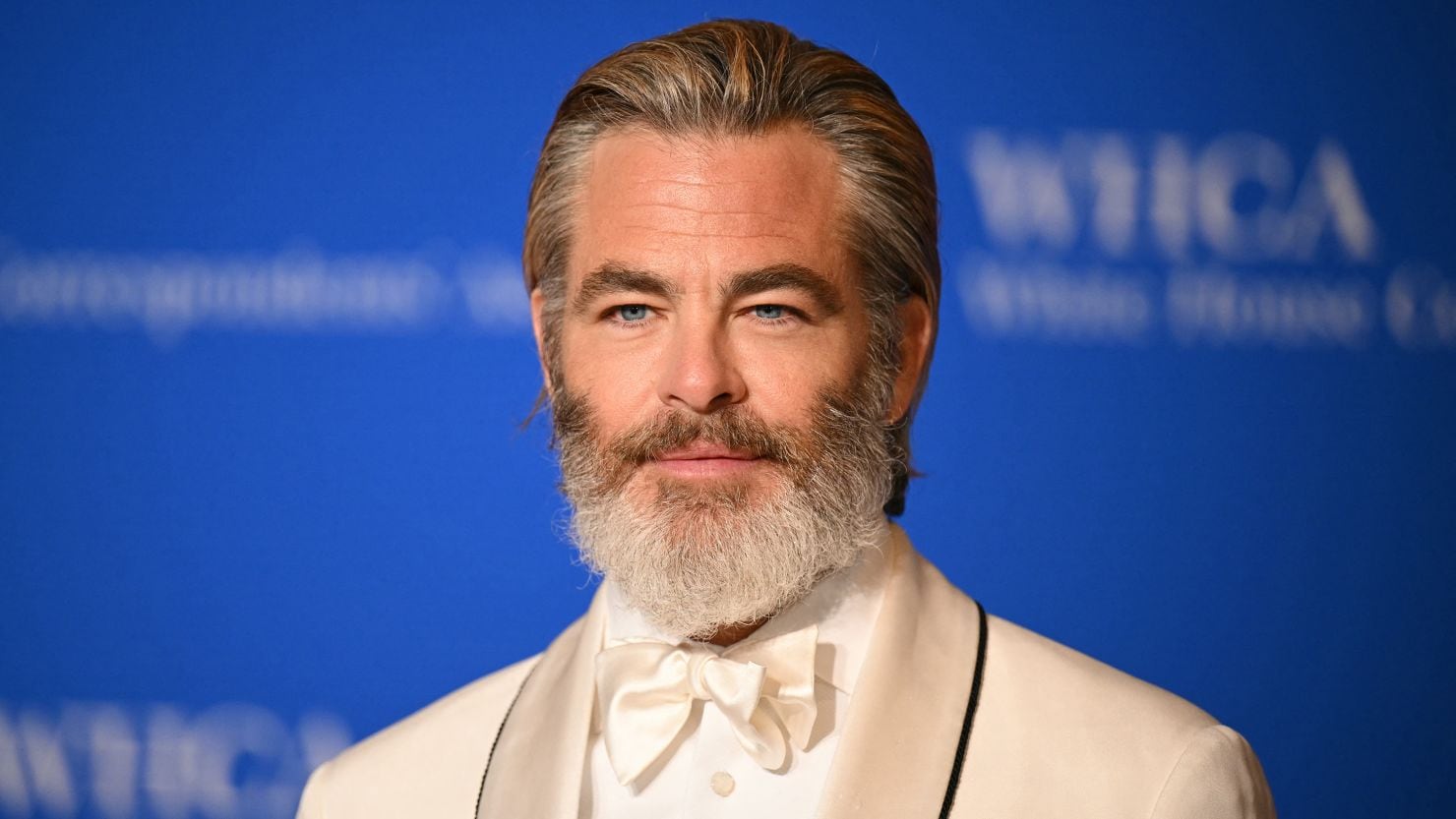 Chris Pine sufrió acné y lo confesó en un podcast. / WEB