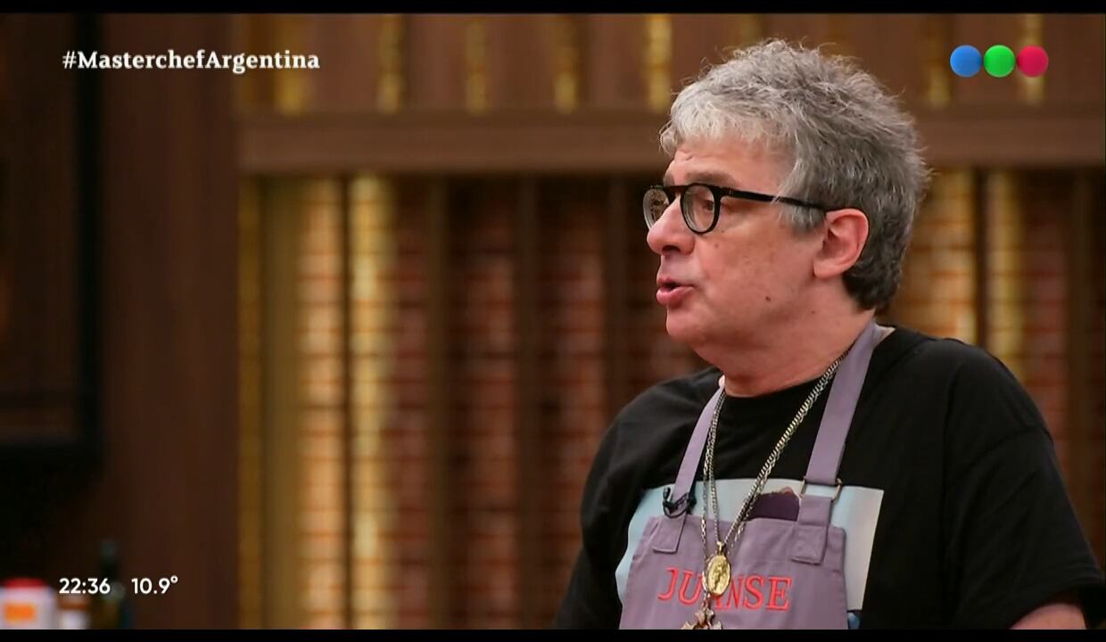 Juanse bendijo a sus compañeros de Masterchef.