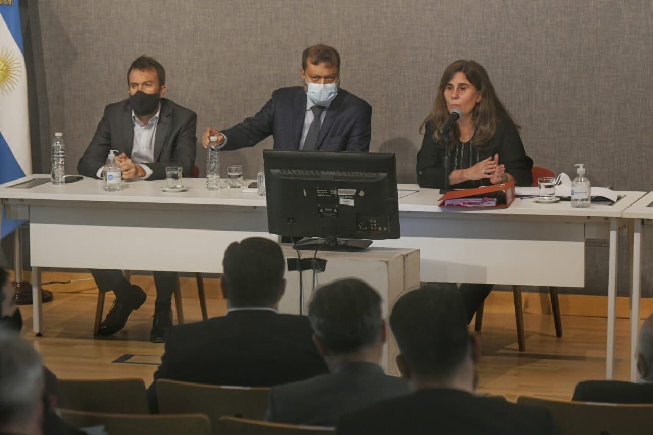 Nadal brinda su informe en la Legislatura. Ignacio Blanco / Los Andes