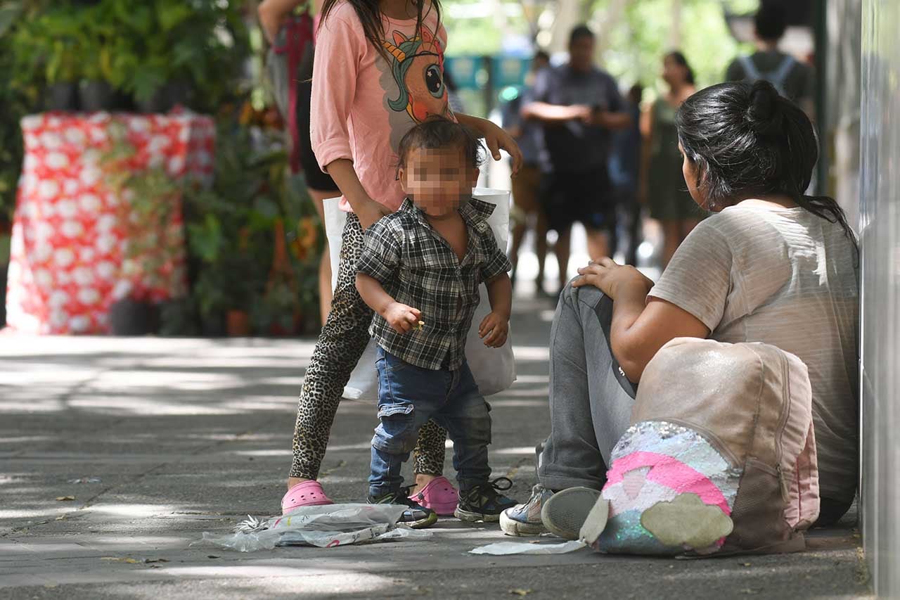 Niños que viven en la pobreza en el centro de Mendoza

Foto:José Gutierrez / Los Andes